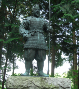 坂上田村麻呂の像